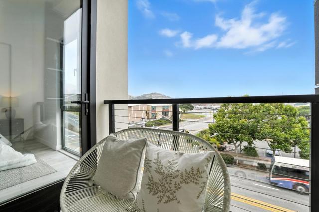 889 McLellan Drive, South San Francisco CA: https://media.crmls.org/mediaz/1f6616ab-1df6-4526-9ca1-60b93931fd84.jpg