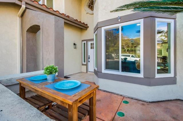 1278 Avenida Miguel, Encinitas CA: https://media.crmls.org/mediaz/1f66631f-bbea-4ff9-a992-b683c74e7492.jpg