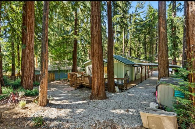 1018 Rambling Road, Boulder Creek CA: https://media.crmls.org/mediaz/1f67f057-488f-43da-9f63-0d76b7ed03f8.jpg