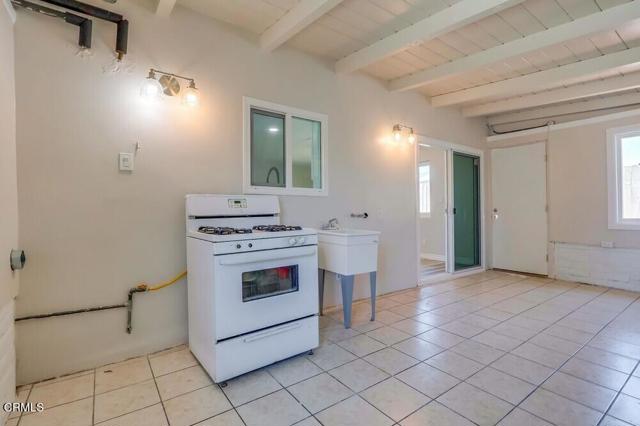 Detail Gallery Image 22 of 45 For 3630 River Ave, Long Beach,  CA 90810 - 3 Beds | 2 Baths