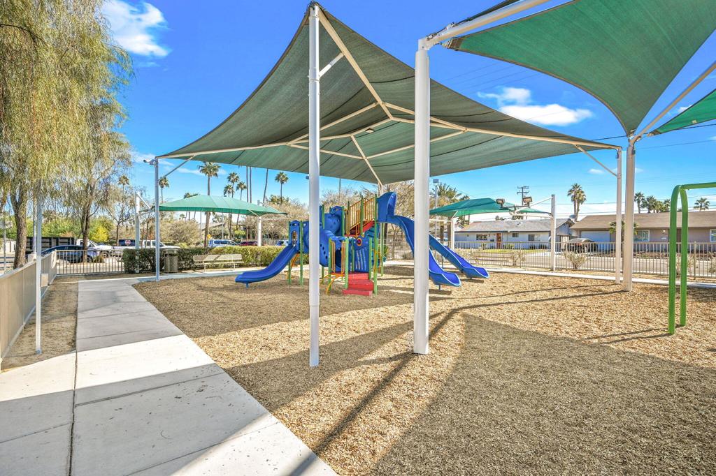 MLS #219132767DA img 33