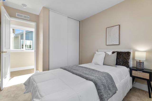 5139 Dryden Ct, Newark CA: https://media.crmls.org/mediaz/1f694a90-992f-4eb5-9fc0-278ac8a88e5c.jpg