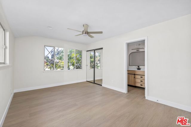 23414 Dolorosa Street, Woodland Hills CA: https://media.crmls.org/mediaz/1f6a4479-714f-46ae-85e6-85fabfa2ad28.jpg