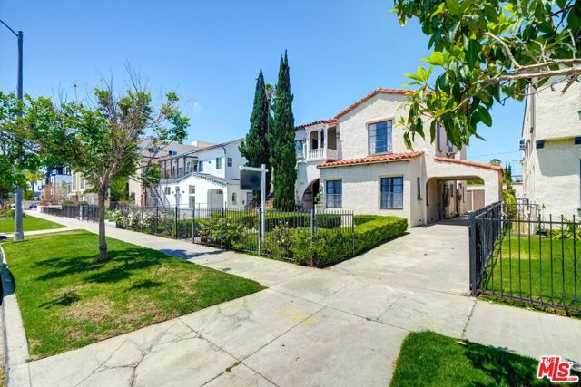 1525 Orange Grove Avenue, Los Angeles, California 90019, ,Multi-Family,For Sale,Orange Grove,24408875
