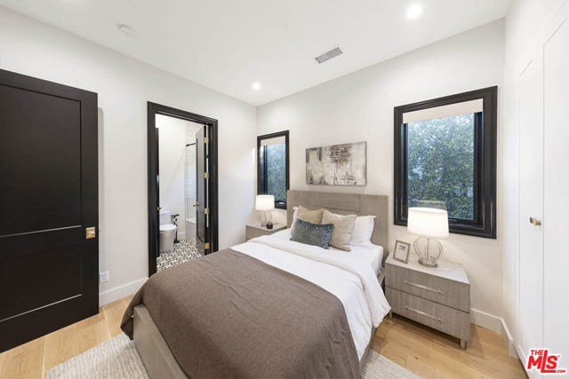 123 S Kilkea Drive, Los Angeles CA: https://media.crmls.org/mediaz/1f6a9e85-3420-47d1-b0a5-f1cefc7c533e.jpg