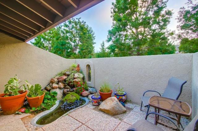 16657 Valle Verde Rd, Poway CA: https://media.crmls.org/mediaz/1f6bff9b-da68-467f-a13b-1abbaabe4a0a.jpg