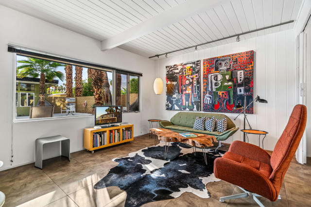1611 S Calle Palo Fierro #4, Palm Springs, CA 92264