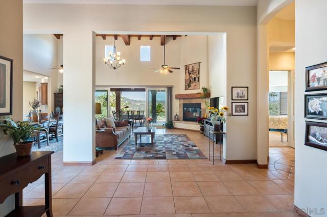 Image 5 of 74 For 2756 Mountain View