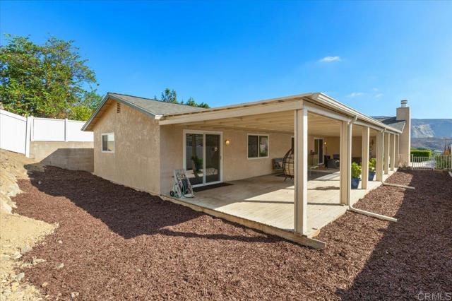 Detail Gallery Image 18 of 32 For 19065 Envoy Ave, Corona,  CA 92881 - 3 Beds | 2 Baths