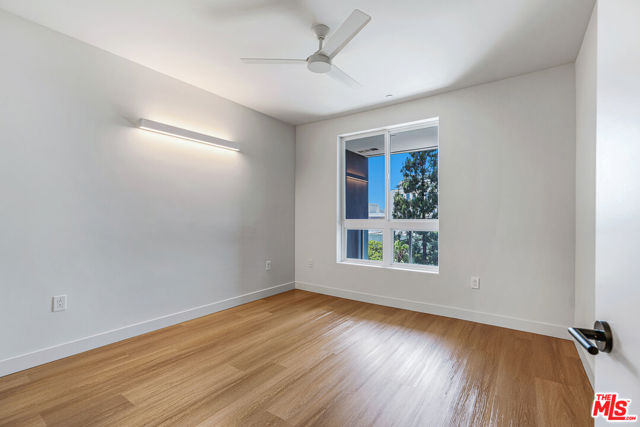 10601 Washington Boulevard, Culver City CA: https://media.crmls.org/mediaz/1f705d29-d549-4408-914b-f480818369a6.jpg