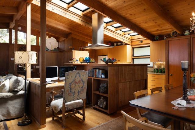 799 Parcel Street, Monterey CA: https://media.crmls.org/mediaz/1f70606d-22dc-4745-9ea8-742c8b094cfe.jpg