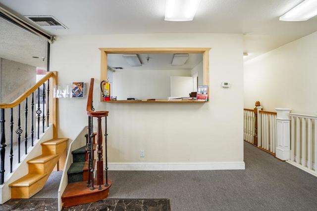 Image 17 of 46 For 255 Apollo Way