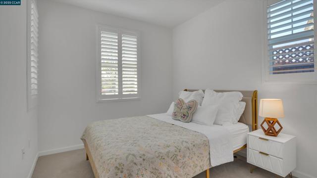 4763 Dundee St, Antioch CA: https://media.crmls.org/mediaz/1f71903b-648d-4790-812d-08644ac54503.jpg
