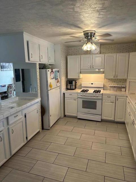 110 Crespi Circle, Watsonville CA: https://media.crmls.org/mediaz/1f7211d2-9b83-4f73-b1c6-f27b3bcfbe7e.jpg