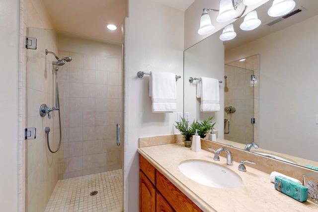 880 Moana Court, Palo Alto CA: https://media.crmls.org/mediaz/1f721b8a-62a0-4e66-aea2-279c00e1964b.jpg