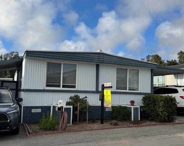 1900 HWY 1 #63, Moss Landing CA: https://media.crmls.org/mediaz/1f738587-83b1-41af-b17b-2e0876db0219.jpg