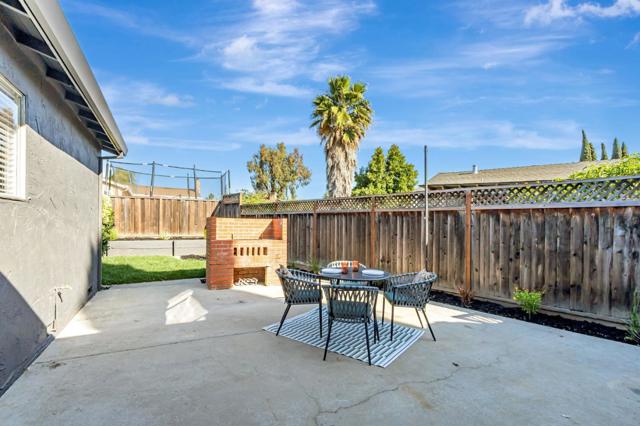 5246 Broken Lance Court, San Jose CA: https://media.crmls.org/mediaz/1f7489bc-1861-4387-84f3-1621d78e2987.jpg