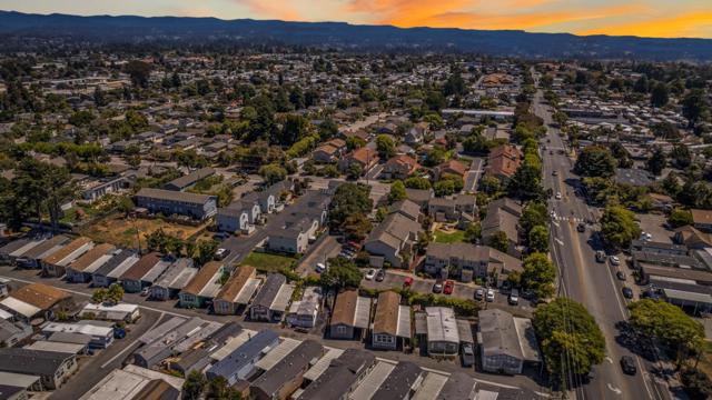 Image 30 of 33 For 2565 Portola Drive