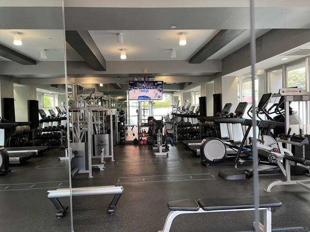101 Market St., San Diego CA: https://media.crmls.org/mediaz/1f750bb9-eff7-4a0d-8726-77131bb257b8.jpg