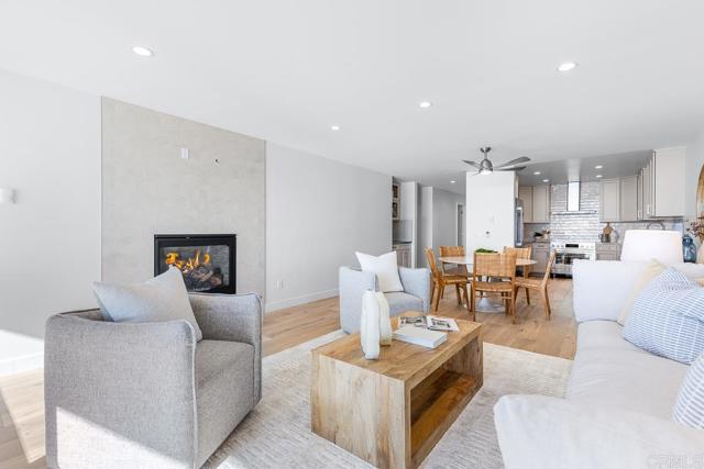 Detail Gallery Image 6 of 52 For 707 S Sierra Ave #5,  Solana Beach,  CA 92075 - 3 Beds | 2 Baths