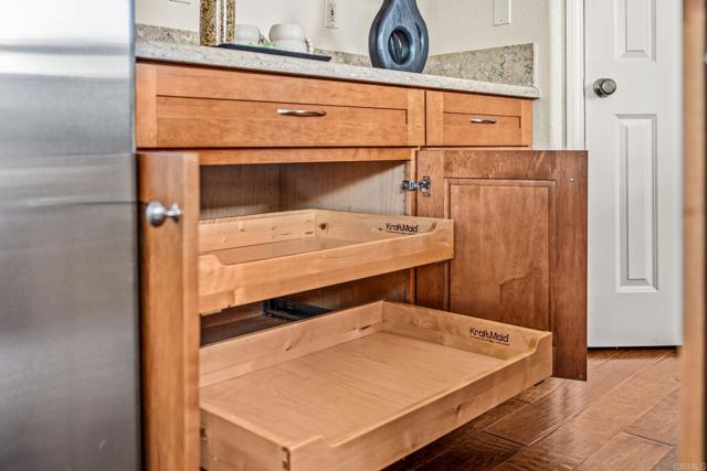 Detail Gallery Image 27 of 66 For 3218 Rancho Reata, Carlsbad,  CA 92009 - 3 Beds | 2/1 Baths