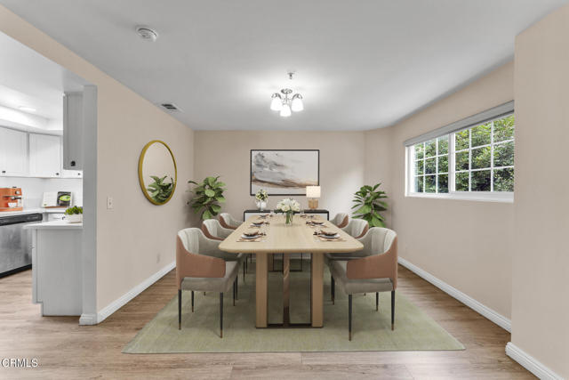 Detail Gallery Image 5 of 22 For 1037 Sunset Bld #B,  Arcadia,  CA 91007 - 3 Beds | 3 Baths