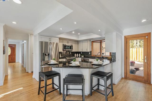 324 Merrilee Place, Danville CA: https://media.crmls.org/mediaz/1f76d701-d772-4ad9-addd-8c7ea57a04d0.jpg