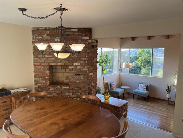 3958 Kenwood Dr, Spring Valley CA: https://media.crmls.org/mediaz/1f76da0e-b057-4b06-8a65-c41ad48c1efd.jpg