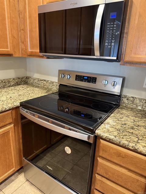 Detail Gallery Image 14 of 28 For 3456 Castle Glen Dr #173,  San Diego,  CA 92123 - 1 Beds | 1 Baths