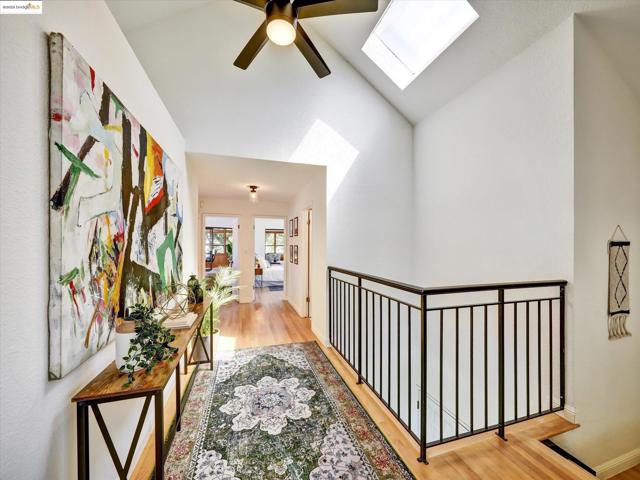 336 Washington Ave, Richmond CA: https://media.crmls.org/mediaz/1f778ae4-a9a4-4a4d-8641-da89f959eb1f.jpg