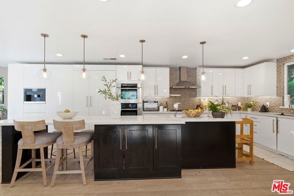 MLS #26858279 image #9