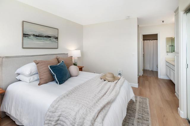 Detail Gallery Image 15 of 31 For 3991 Crown Point Dr #P13,  San Diego,  CA 92109 - 1 Beds | 1 Baths