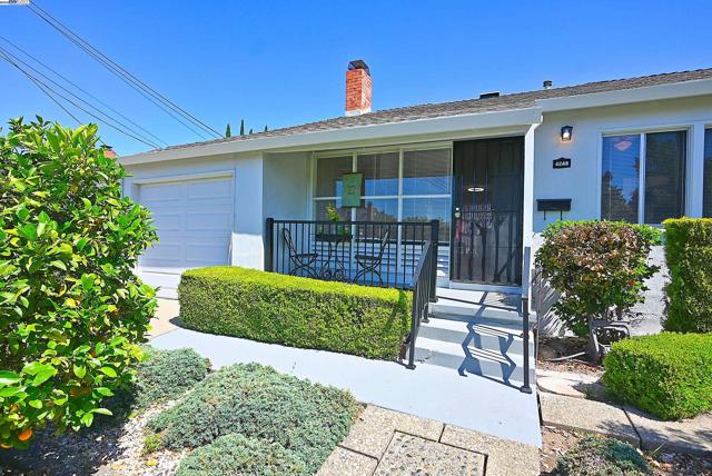 4248 Mabel Avenue, Castro Valley CA: https://media.crmls.org/mediaz/1f7d0bea-0ffd-4648-9798-a9e853d7d674.jpg