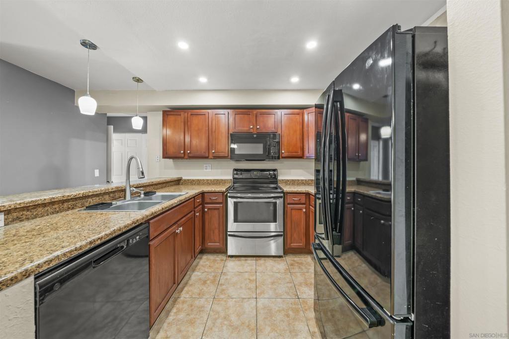 6131 Rancho Mission Rd - photo 4
