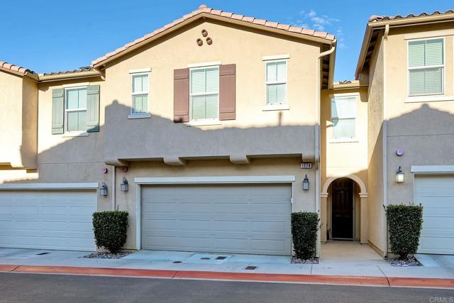 Detail Gallery Image 2 of 34 For 1374 Palo Verde Way, Vista,  CA 92083 - 3 Beds | 2/1 Baths
