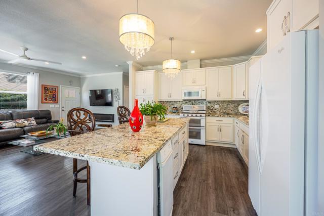 4650 Dulin Road, Fallbrook CA: https://media.crmls.org/mediaz/1f7f98e2-2c62-48cc-8984-99055a837362.jpg