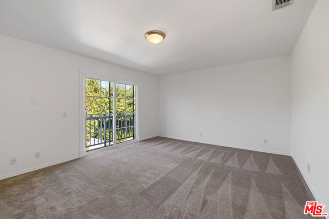 7412 Denrock Avenue, Los Angeles CA: https://media.crmls.org/mediaz/1f7fb8c5-cec8-4642-a3a4-27fc2c9b0e72.jpg