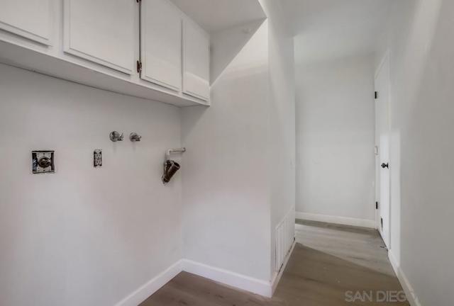 4512 Terraza Ct, San Diego CA: https://media.crmls.org/mediaz/1f81565a-4ac6-49d9-8c04-b58f869063d4.jpg