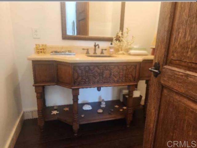 Detail Gallery Image 16 of 21 For 6540 El Camino Del Teatro, La Jolla,  CA 92037 - 5 Beds | 6 Baths