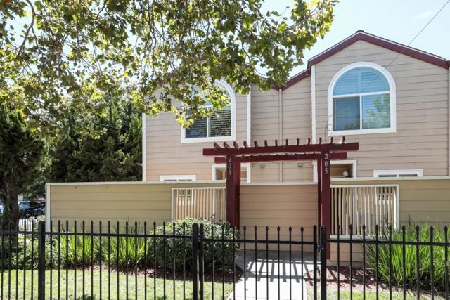 201 N 6th Street, San Jose CA: https://media.crmls.org/mediaz/1f82e78c-6dfb-477b-8e6e-5545c601bc5f.jpg
