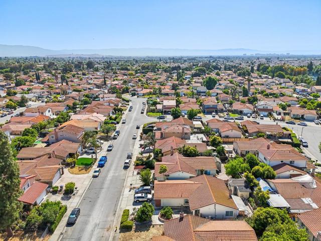 3065 Centerwood Way, San Jose CA: https://media.crmls.org/mediaz/1f831fe0-62e1-473a-90f0-dead7ce7384c.jpg