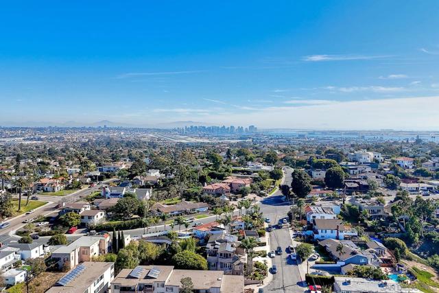 3728 Curtis St, San Diego, California 92106, 5 Bedrooms Bedrooms, ,3 BathroomsBathrooms,Single Family Residence,For Sale,Curtis St,250029170SD