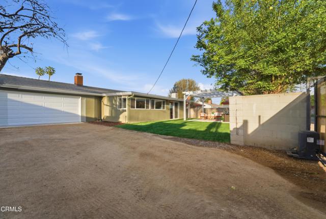 Detail Gallery Image 22 of 54 For 22718 Cantlay St, West Hills,  CA 91307 - 3 Beds | 2 Baths