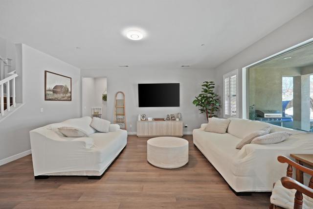 Detail Gallery Image 7 of 56 For 27702 Collier Dr, Menifee,  CA 92585 - 4 Beds | 3/1 Baths