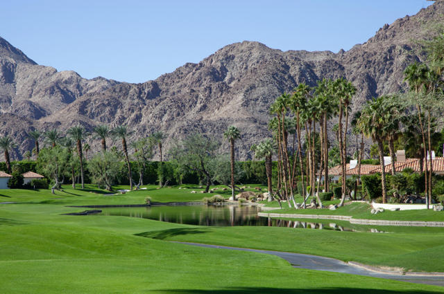 48145 Paso Tiempo Lane, La Quinta CA: https://media.crmls.org/mediaz/1f86771e-6d7b-48d4-ab7f-c772094a48d3.jpg