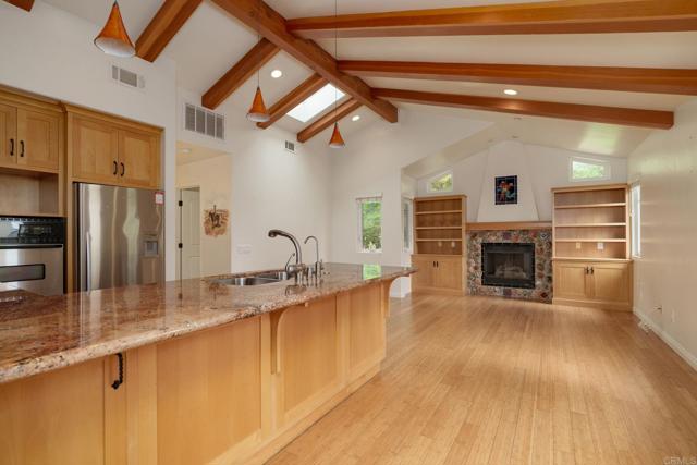 Detail Gallery Image 37 of 64 For 398 Aliso St, Ventura,  CA 93001 - 4 Beds | 3/1 Baths