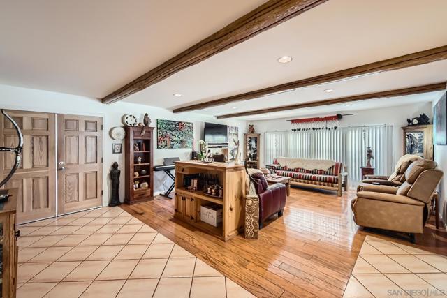 9373 GOYETTE PLACE, Santee CA: https://media.crmls.org/mediaz/1f8723b2-5b5a-4c29-a77e-dd87b3a792ef.jpg