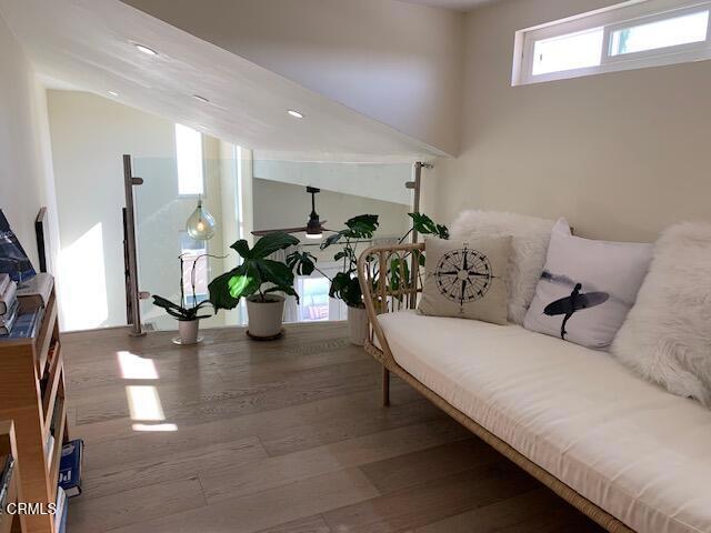 5356 Driftwood Street, Oxnard CA: https://media.crmls.org/mediaz/1f875a93-d1bb-40f3-a9ab-f5c95942ab96.jpg