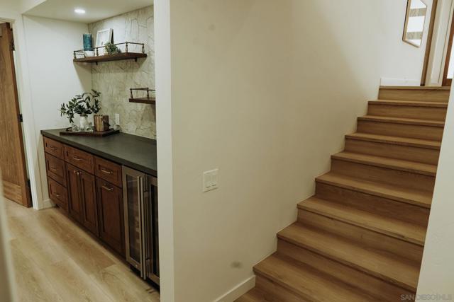 2143 Caminito San Martin, La Jolla CA: https://media.crmls.org/mediaz/1f890a8d-e7d3-49e1-b872-d31de431f146.jpg