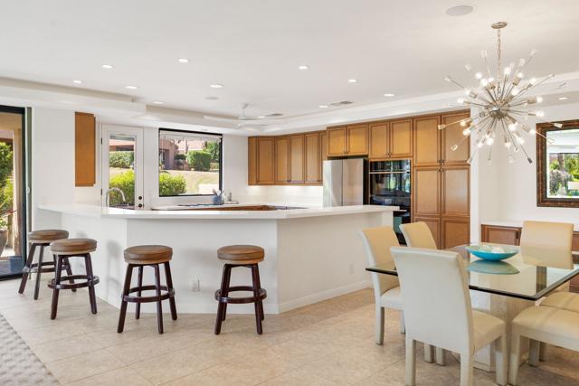 73465 Irontree Drive, Palm Desert CA: https://media.crmls.org/mediaz/1f89d013-2ca3-4eb1-b560-7a7922e71e3a.jpg